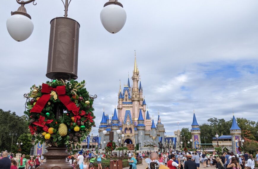 Former Disney Employee: Here’s What to Pack for Disney World in December